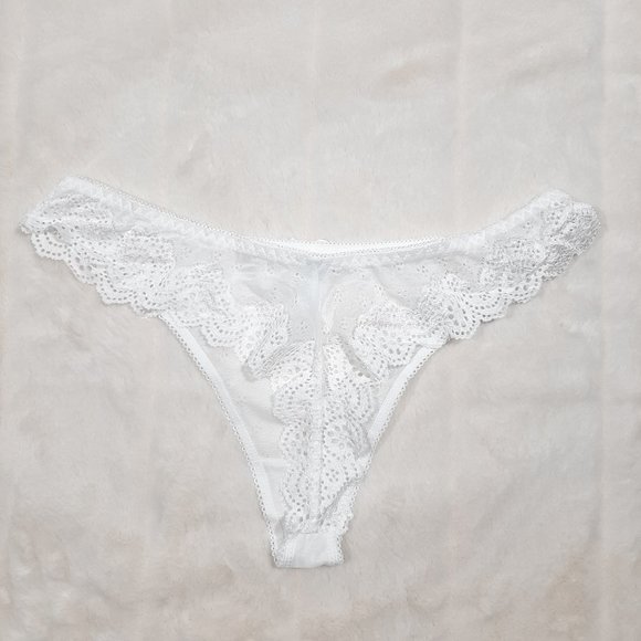 Set of 3 Lace Thong Underwear Size M - Picture 11 of 17